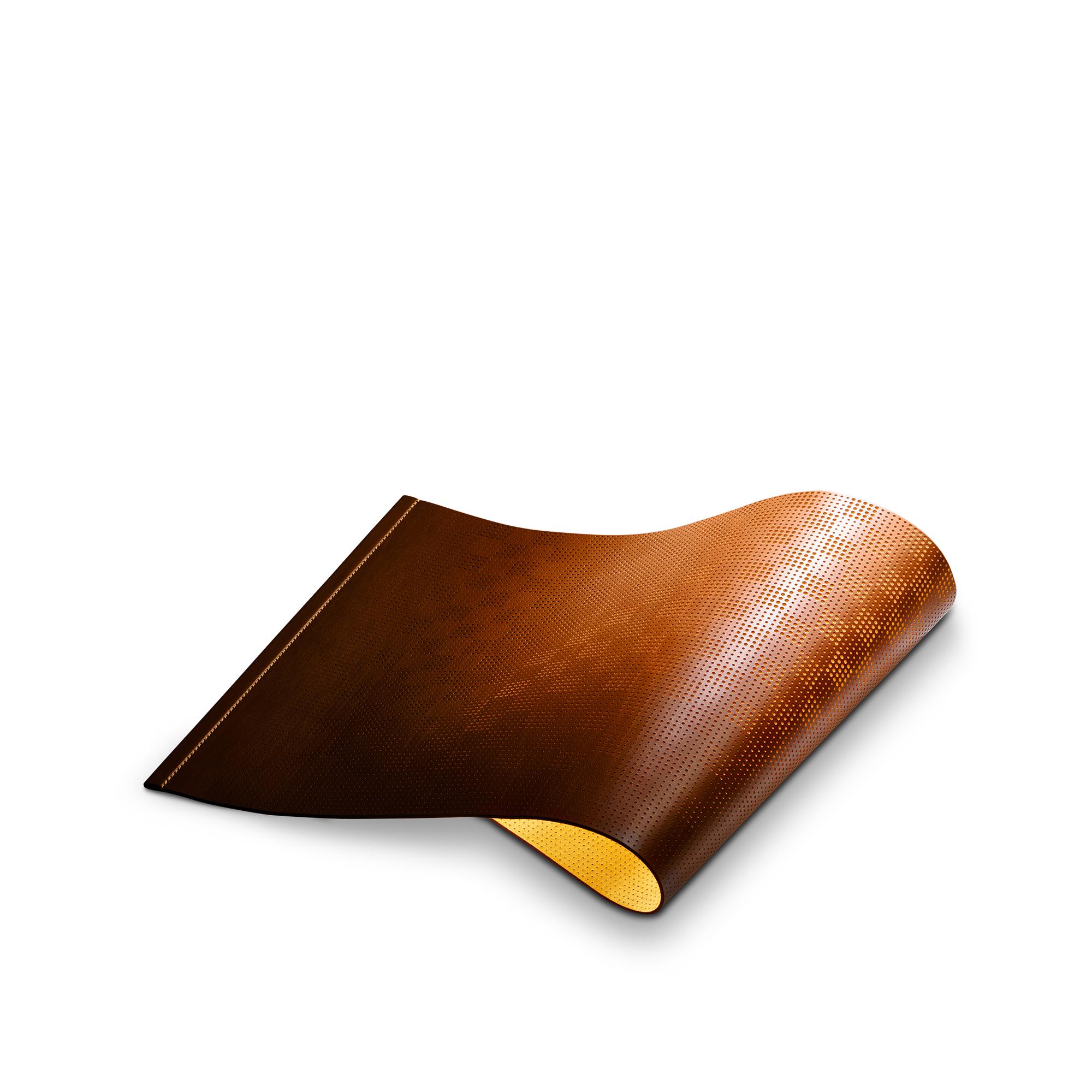  Highlights Art of Living Campaign Surface Lamp By Nendo | Louis Vuitton ® (Product zoom)