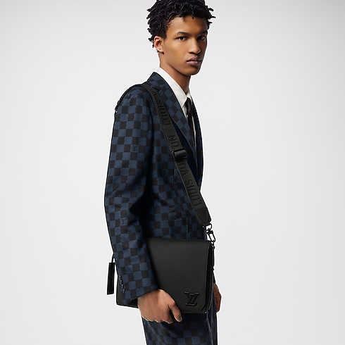 LV Aerogram Bags All Bags Takeoff Messenger | Louis Vuitton ® (Product zoom)