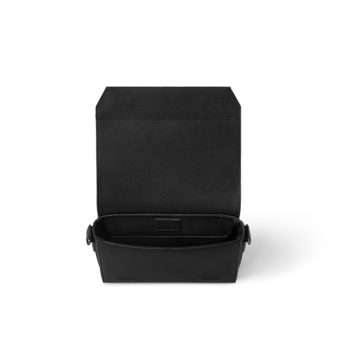 LV Aerogram For Men New Formal Takeoff Messenger PM | Louis Vuitton ® (Product zoom)