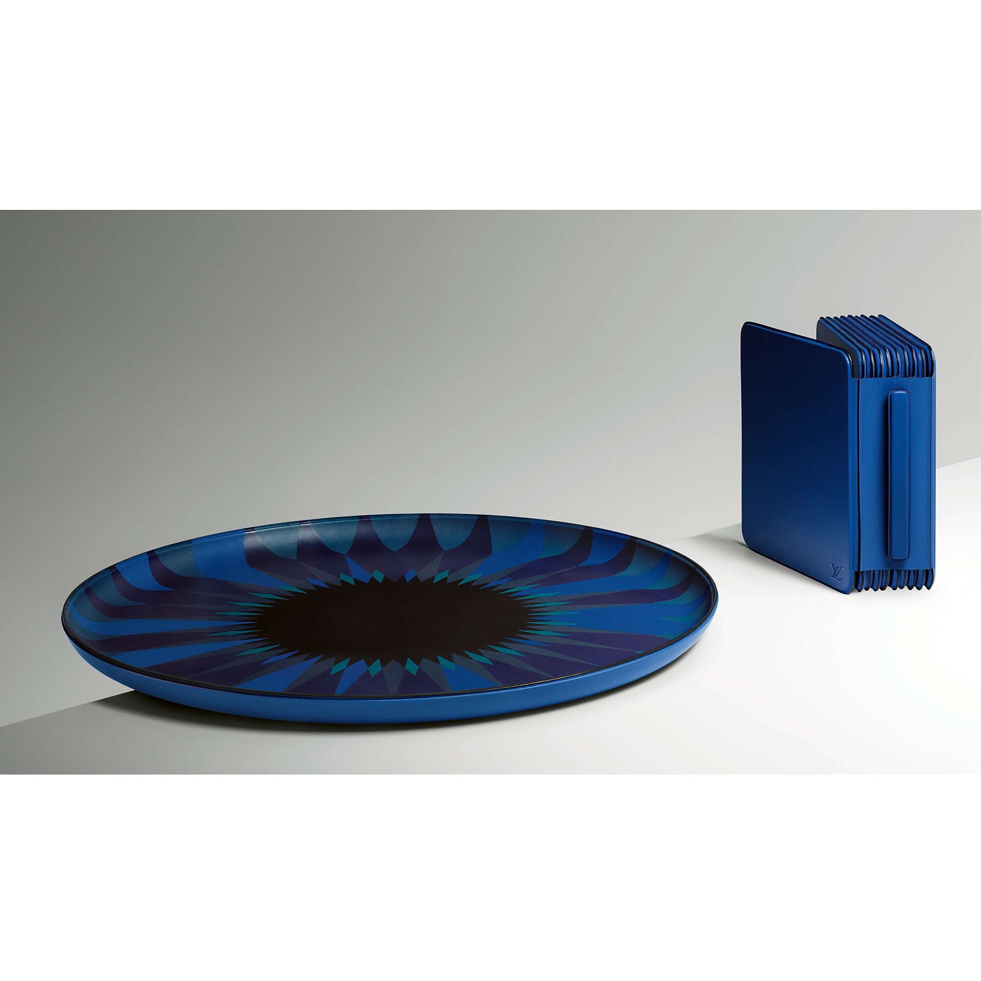 Talisman Table GM by India Mahdavi