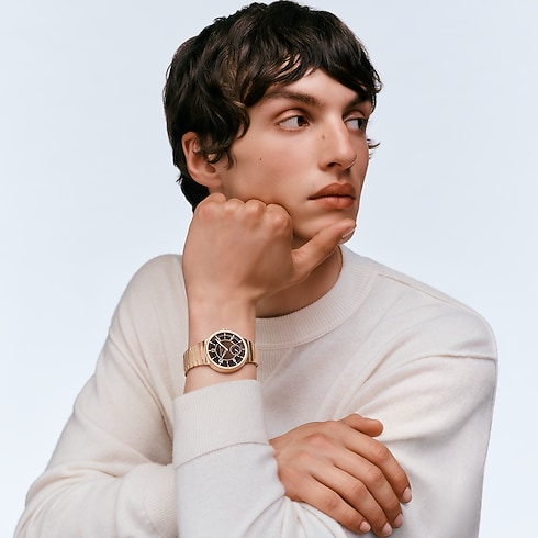 All Watches } Tambour, Automatic, 40mm, Rose Gold | Louis Vuitton ® (Product zoom)