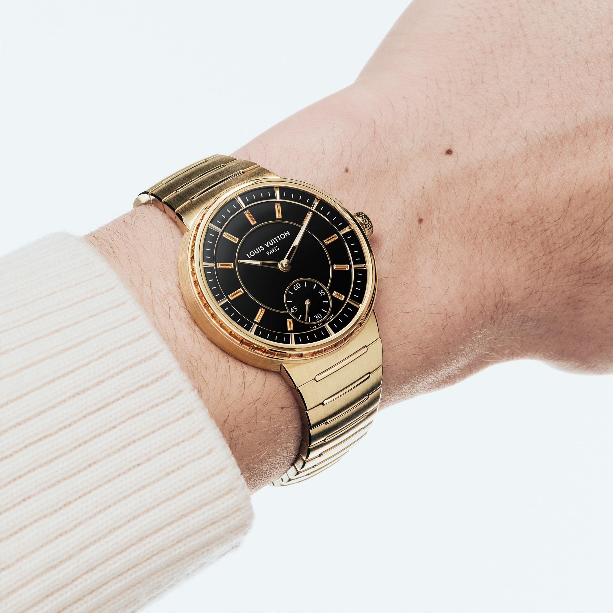  All Watches } Tambour, Automatic, 40mm, Yellow Gold, onyx, sapphires | Louis Vuitton ® (Product zoom)