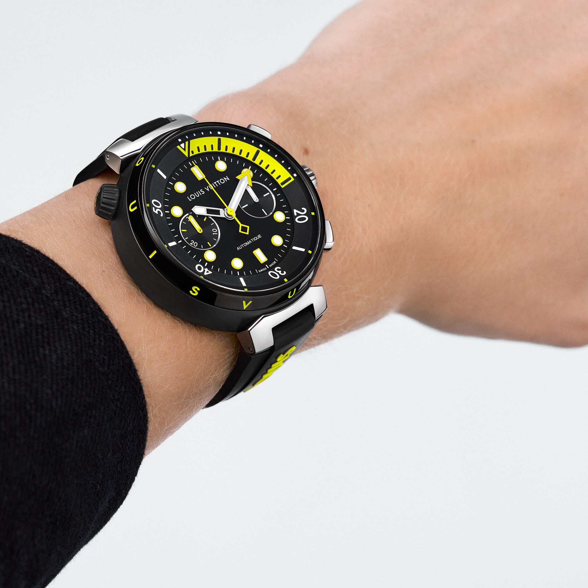  All Watches } Tambour Street Diver Chronograph, automatic, 46mm, steel | Louis Vuitton ® (Product zoom)