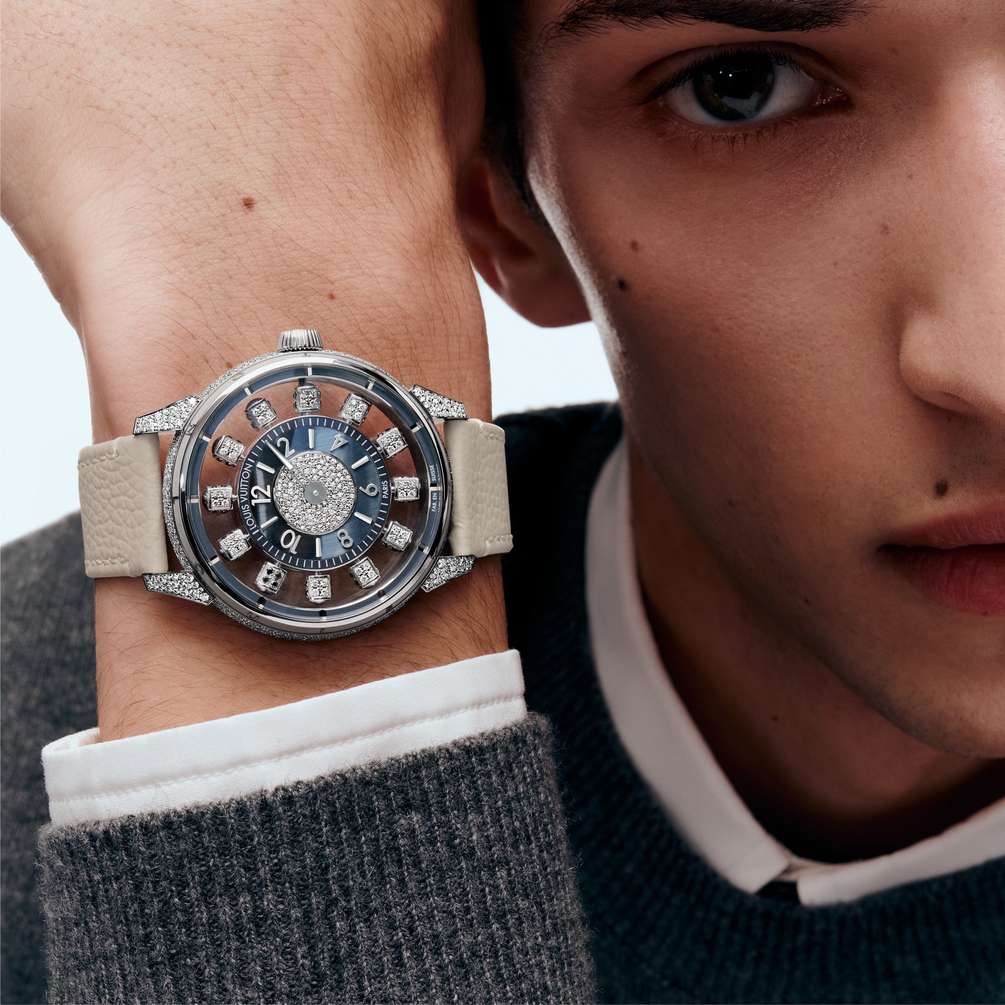  All Watches } Tambour Taiko Spin Time Air, Automatic, 42.5mm, White gold, Hawk