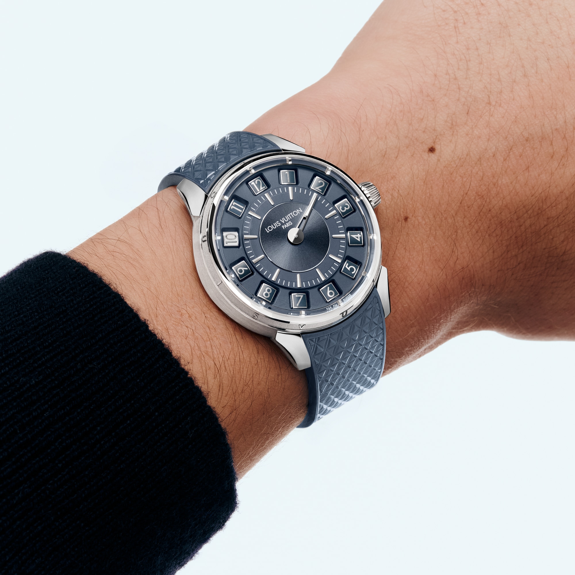  All Watches } Tambour Taiko Spin Time, Automatic, 39.5mm, White gold | Louis Vuitton ® (Product zoom)