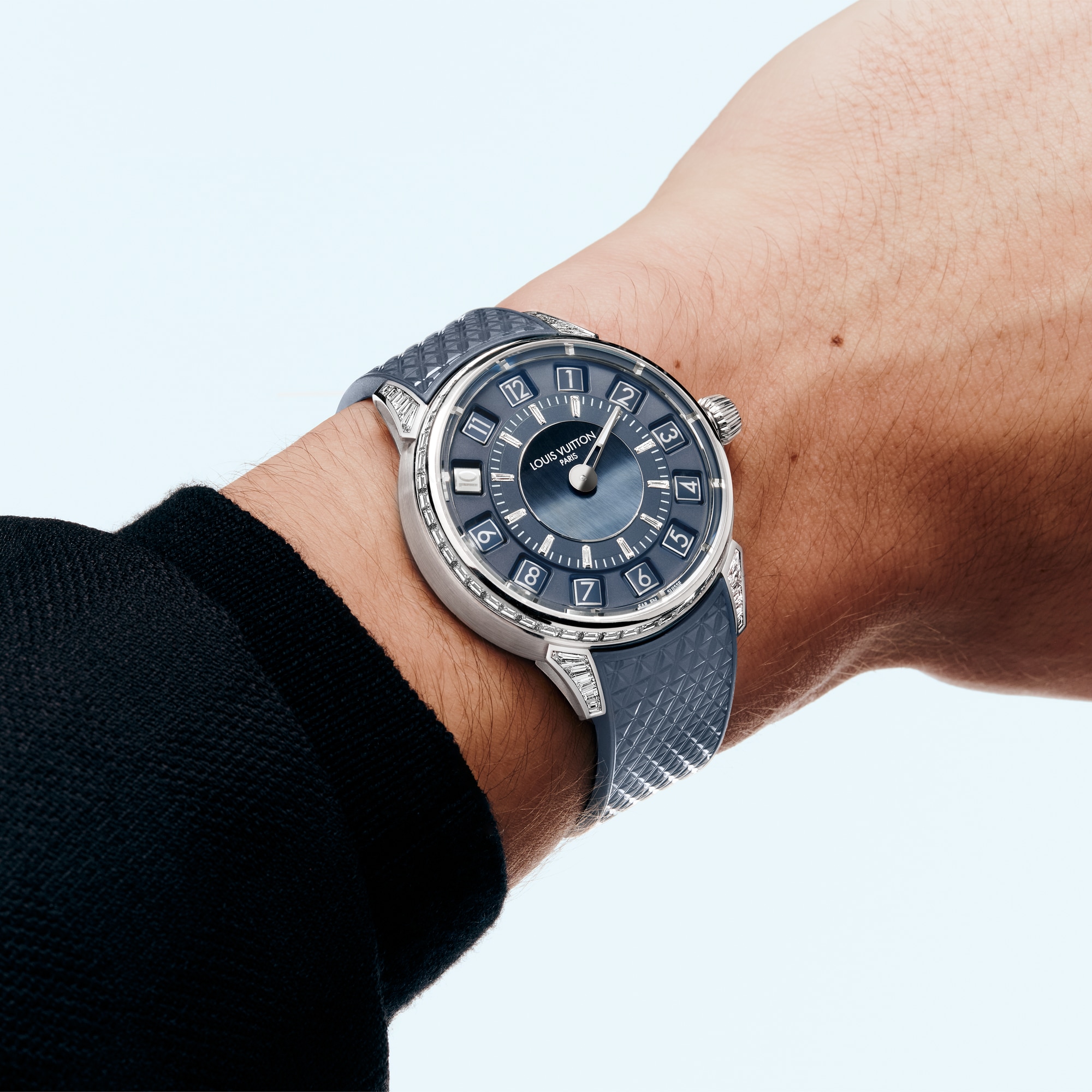  All Watches } Tambour Taiko Spin Time, Automatic, 39.5mm, White gold, Hawk