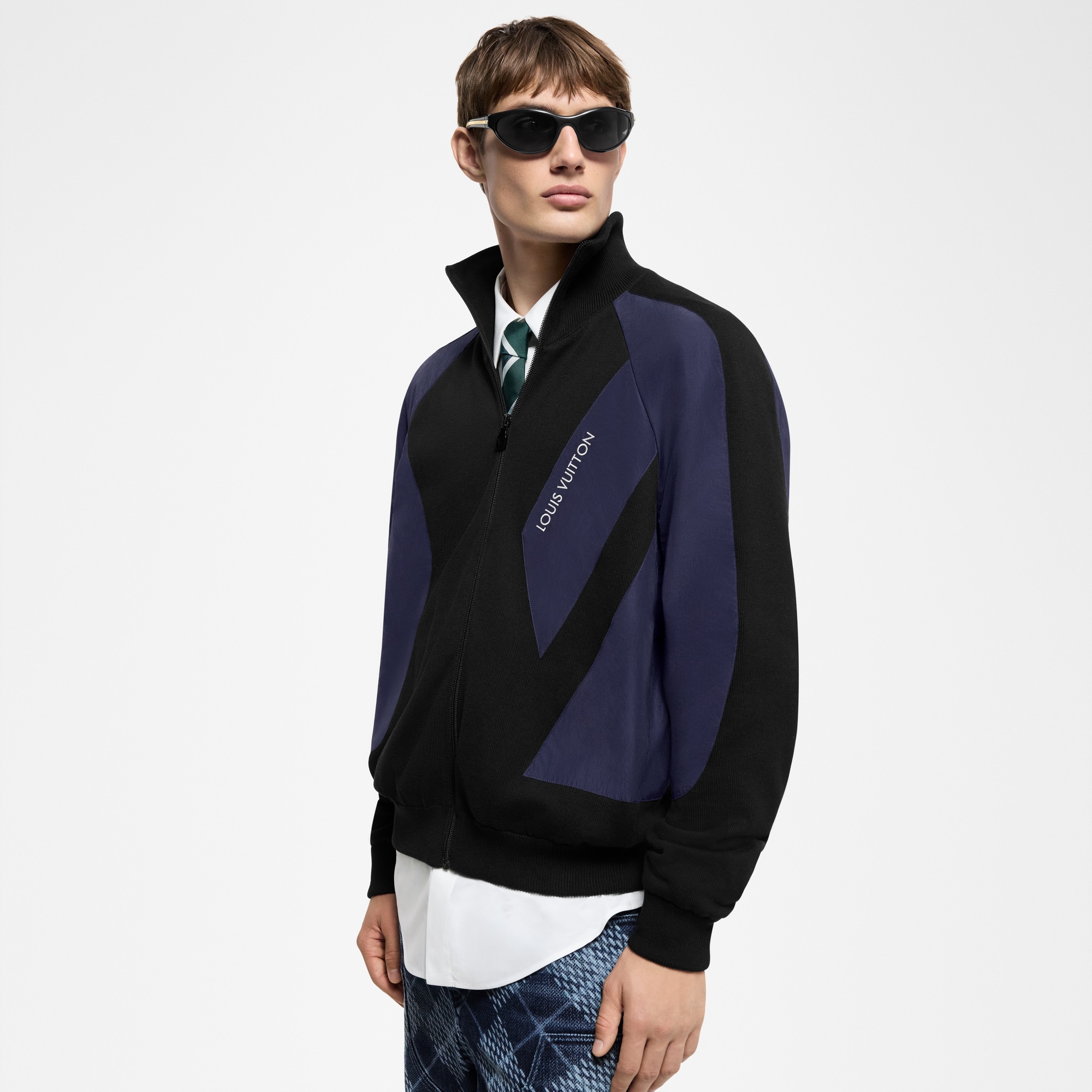  Ready-to-Wear All Ready-to-Wear Technical Nylon And Cotton Blouson | Louis Vuitton ® (Product zoom)