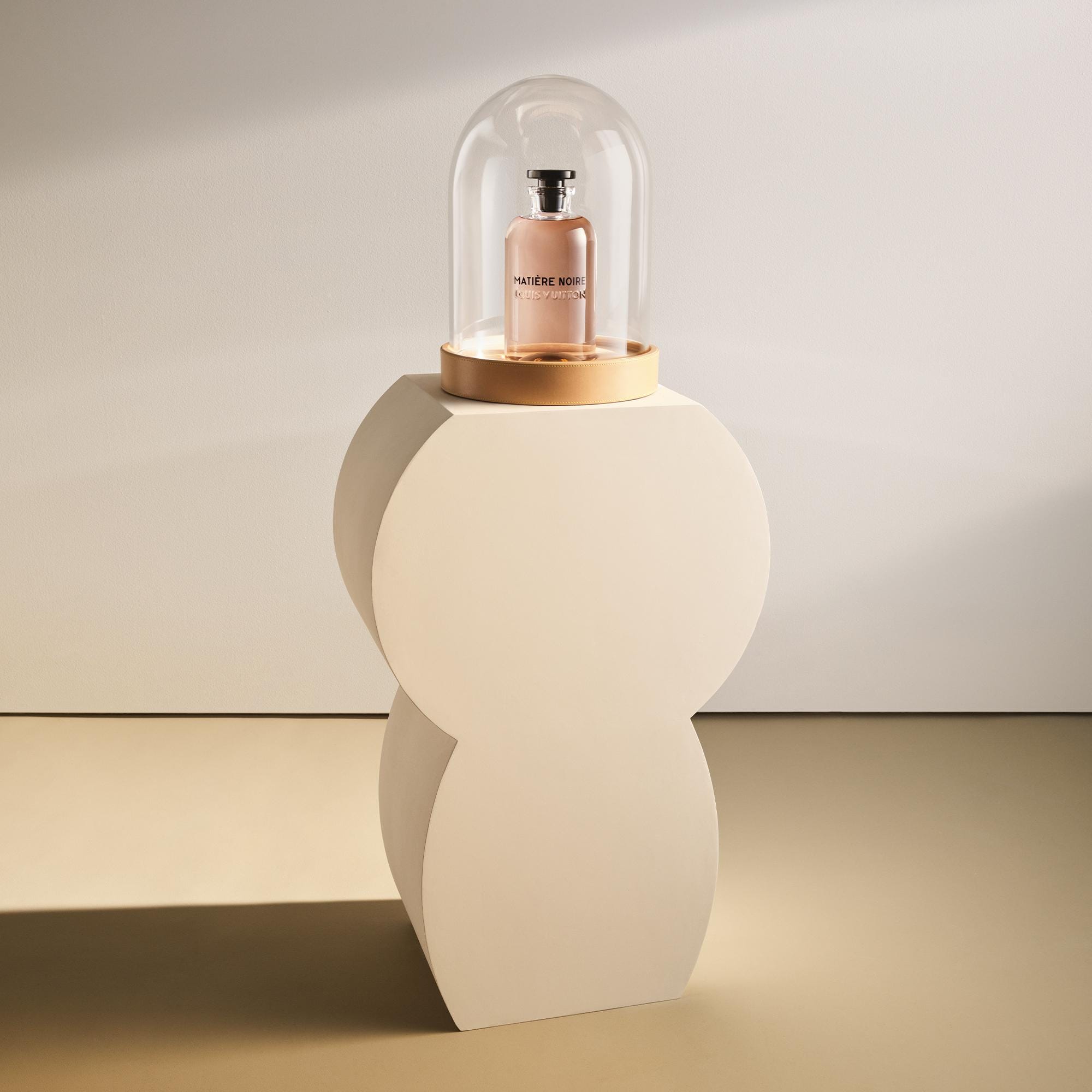  Exceptional Creations Créations Exceptionnelles The Ultimate Flacon – Matière Noire | Louis Vuitton ® (Product zoom)