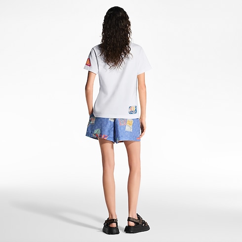 Ready-to-Wear Tops Travel Patch Print T-Shirt | Louis Vuitton ® (Product zoom)