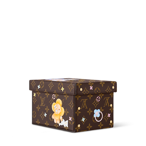 Sport and Games } Triplets Cardboard Box | Louis Vuitton ® (Product zoom)
