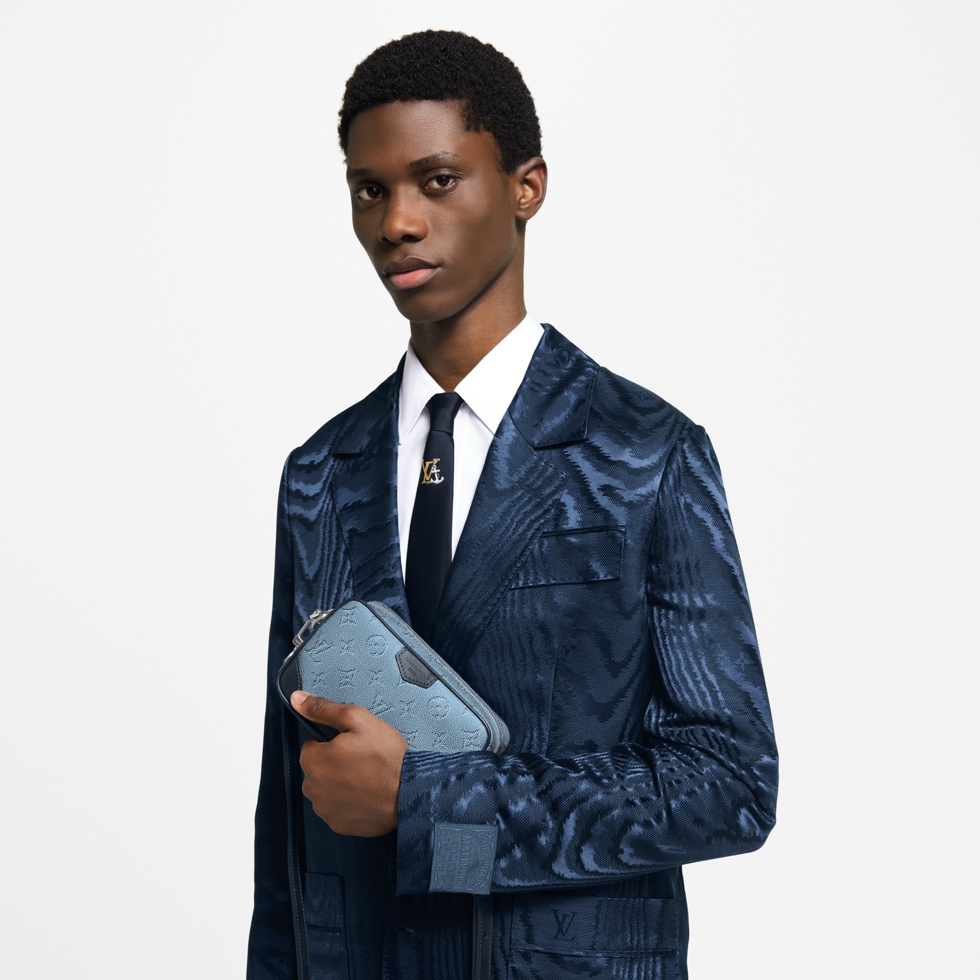 G71 Small Leather Goods Mini Bags Trocadéro Wearable Wallet | Louis Vuitton ® (Product zoom)
