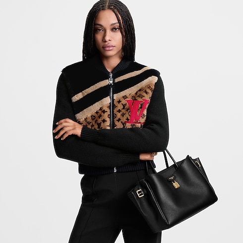 High End Leathers Handbags All Handbags Vendome PM | Louis Vuitton ® (Product zoom)