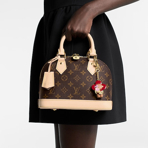S00 Accessories Key Holders and Bag Charms Vivienne Candy Heart Bag Charm | Louis Vuitton ® (Product zoom)