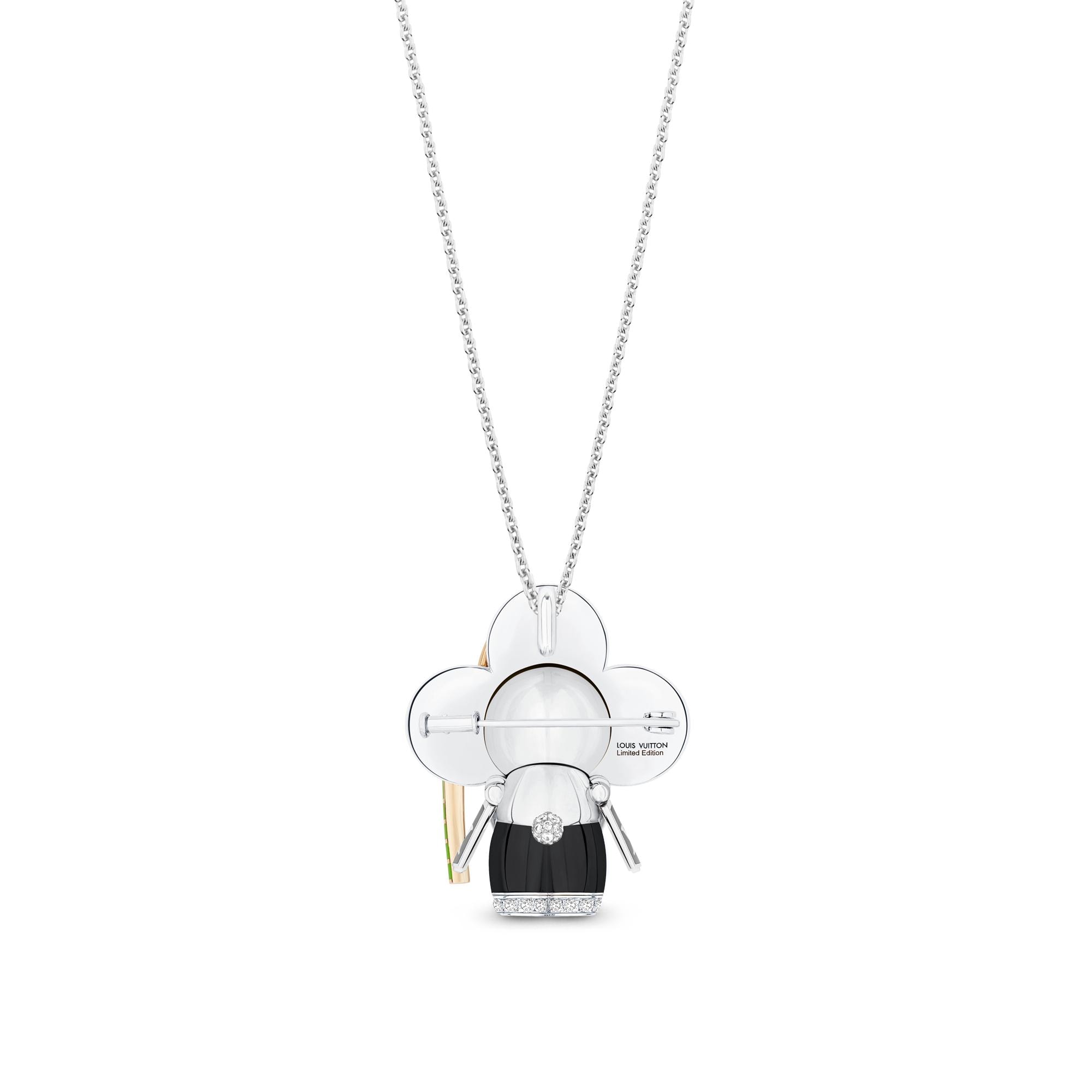  Categories All Fine Jewelry Vivienne Panda Pendant, White Gold, Yellow Gold, Onyx, Lacquer & Diamonds | Louis Vuitton ® (Product zoom)