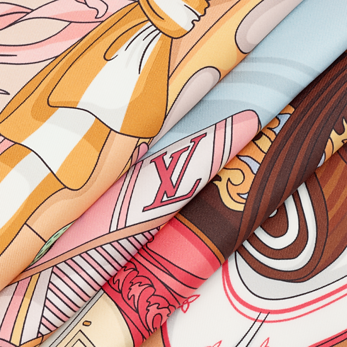 Vivienne Sweet Square 90 Detail View