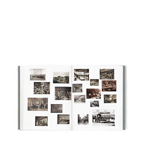 Library Hard Cover Books Volez Voguez Voyagez - Louis Vuitton catalogue, French version | Louis Vuitton ® (Product zoom)