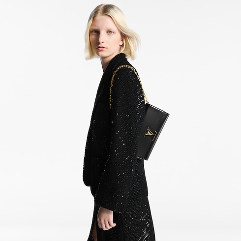 Capucines Small Leather Goods Wallets on Chain and Nano Bags Wallet On Chain Capucines | Louis Vuitton ® (Product zoom)