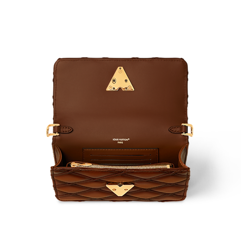 Malletage Small Leather Goods Wallets on Chain and Nano Bags Wallet On Chain GO-14 | Louis Vuitton ® (Product zoom)