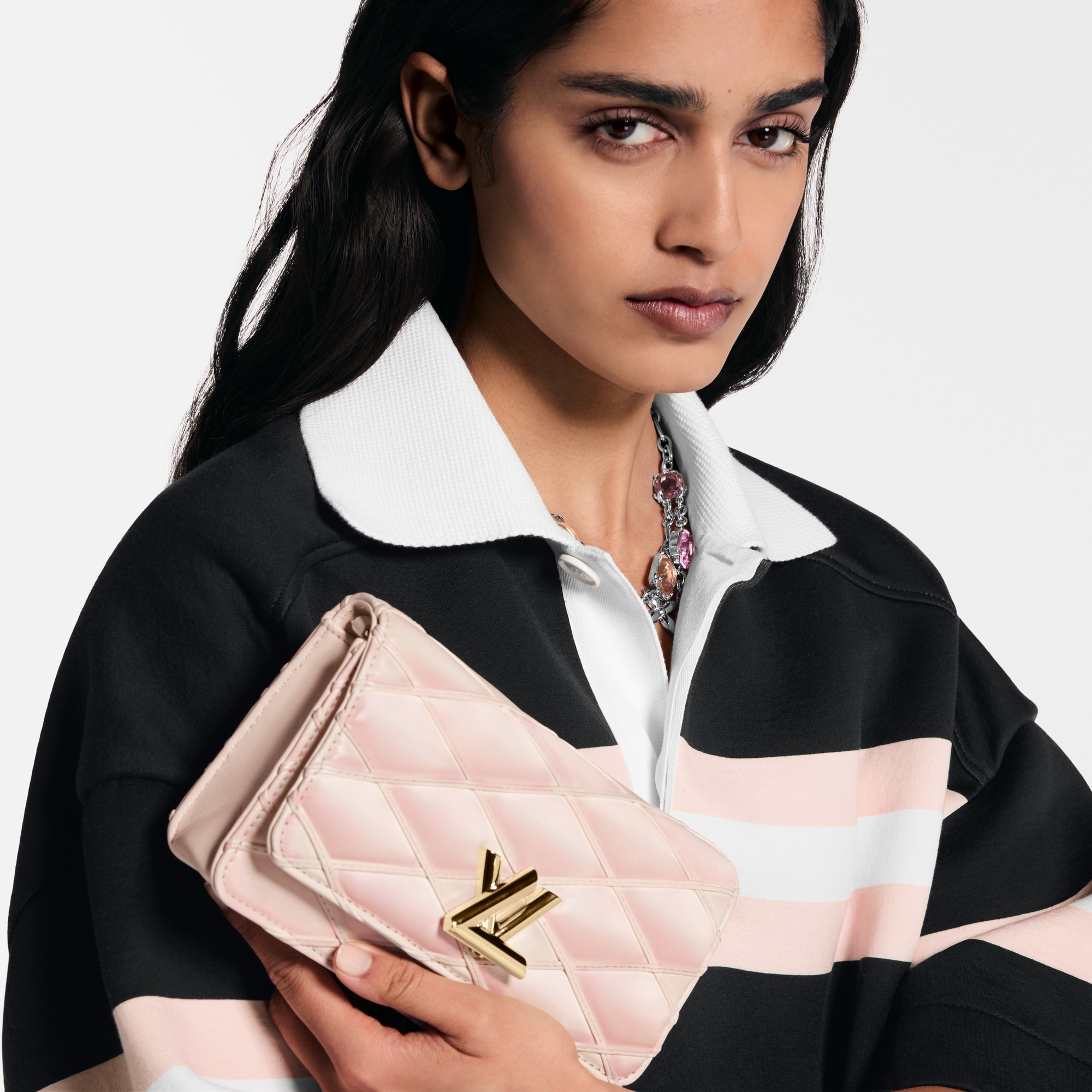 Malletage Small Leather Goods Wallets on Chain and Nano Bags Wallet On Chain GO-14 | Louis Vuitton ® (Product zoom)
