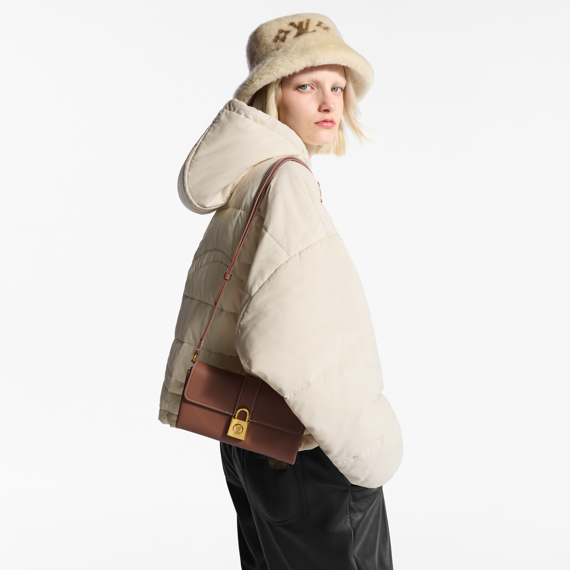 Low Key Small Leather Goods Wallets on Chain and Nano Bags Wallet On Chain Low Key | Louis Vuitton ® (Product zoom)