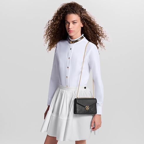 Monogram Empreinte Leather Small Leather Goods Wallets on Chain and Nano Bags Wallet On Chain Rosy | Louis Vuitton ® (Product zoom)