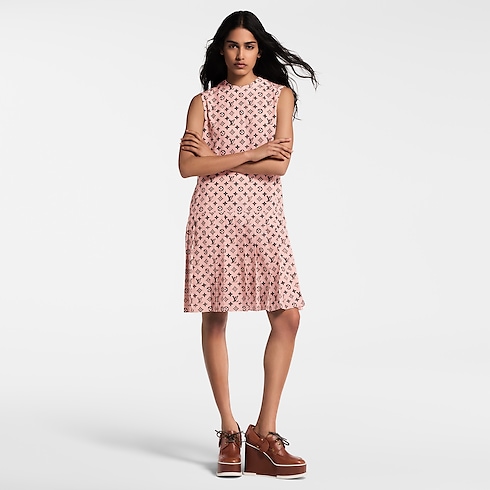 Ready-to-Wear Dresses Washed Monogram Pleat Dress | Louis Vuitton ® (Product zoom)