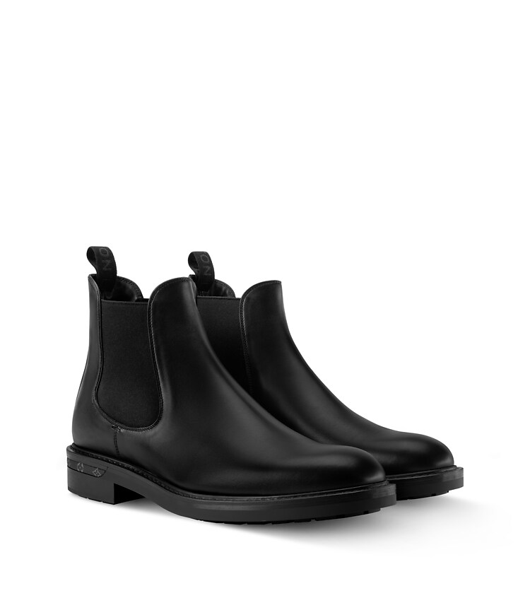 Louis Vuitton Black Leather Chelsea Boots, Men’s Size 9.5 Louis Vuitton Black Leather Formal Ankle Zipped Chelsea  main image 4