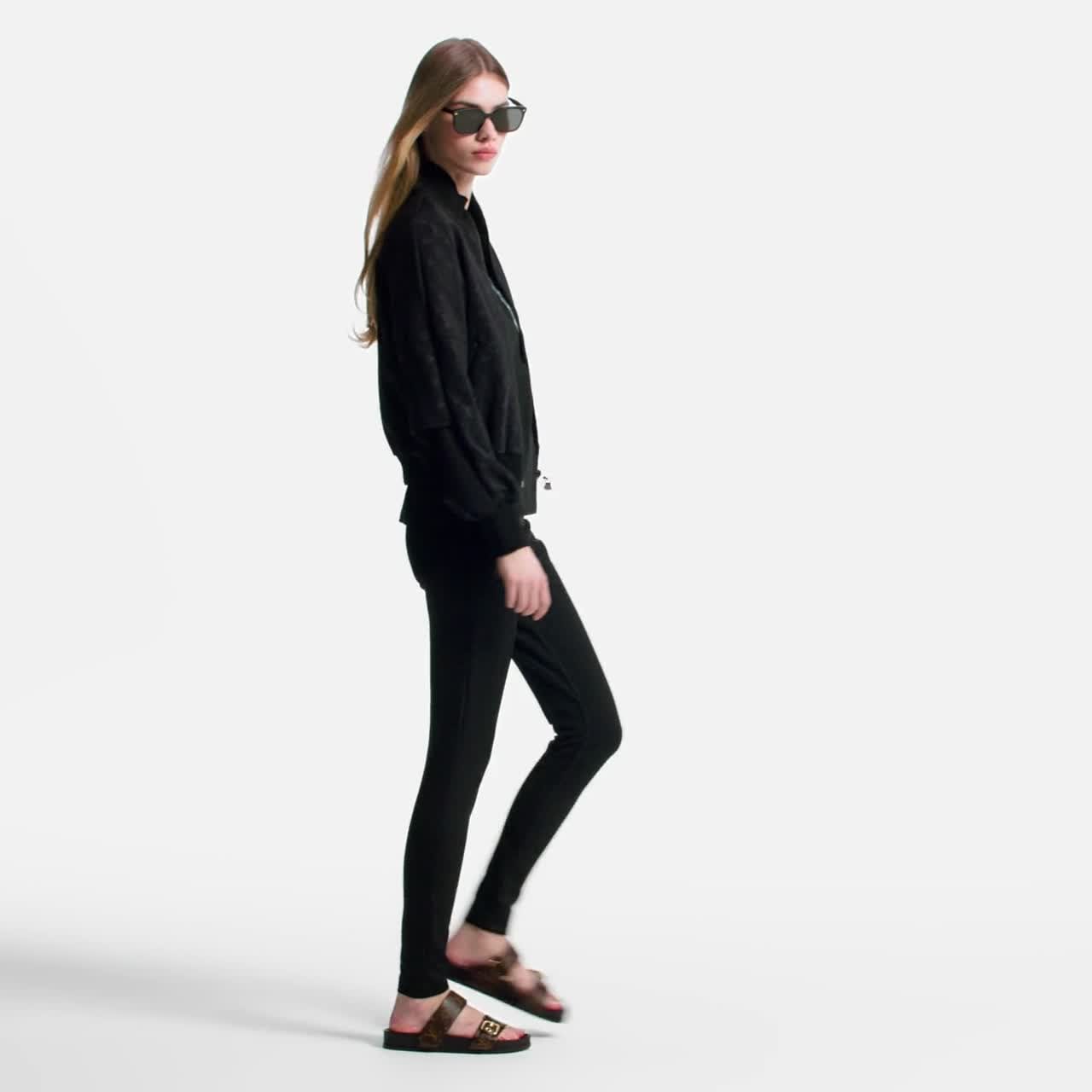 Bom Dia Flat Comfort Mule - gifts - Mother's Day Gifts | LOUIS